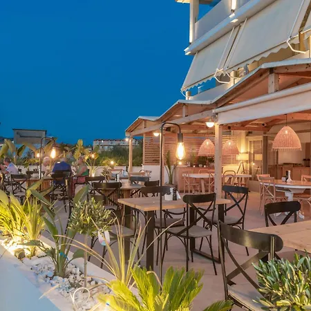 Aparthotel View 3*