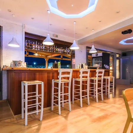 View 3* Αλυκών