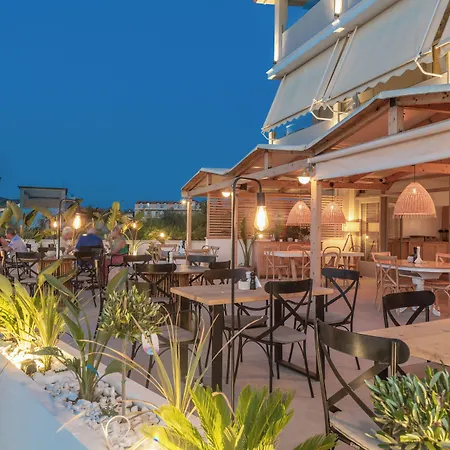 Ξενοδοχείο με διαμερίσματα View